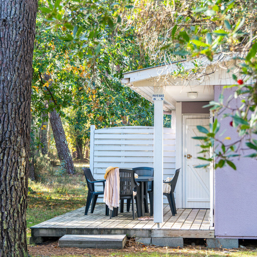 alojamientos camping naturista euronat